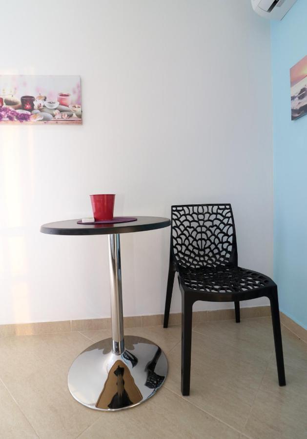 Ildora Qimon Apartment ฮีมาเรอ ภายนอก รูปภาพ