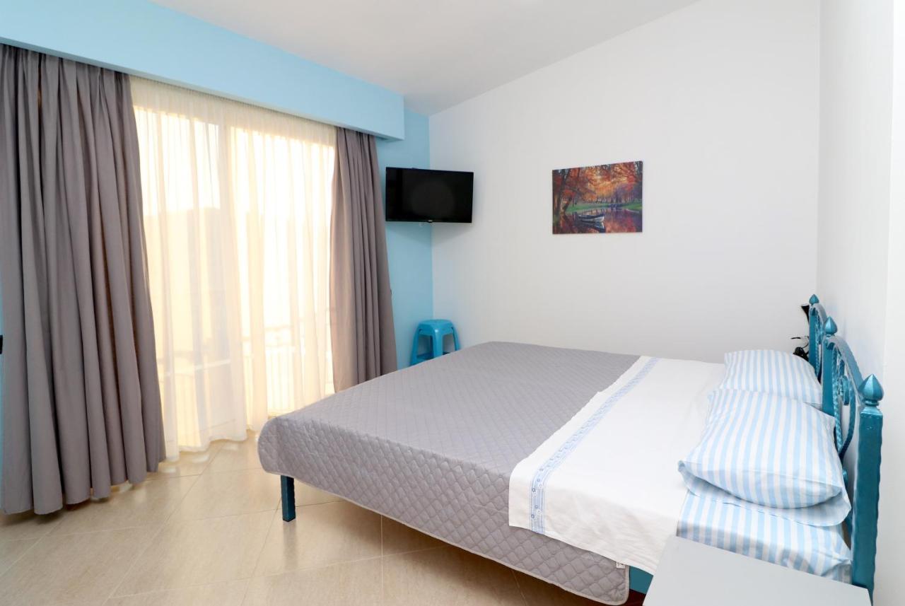 Ildora Qimon Apartment ฮีมาเรอ ภายนอก รูปภาพ