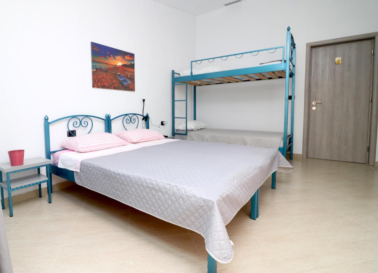 Ildora Qimon Apartment ฮีมาเรอ ภายนอก รูปภาพ