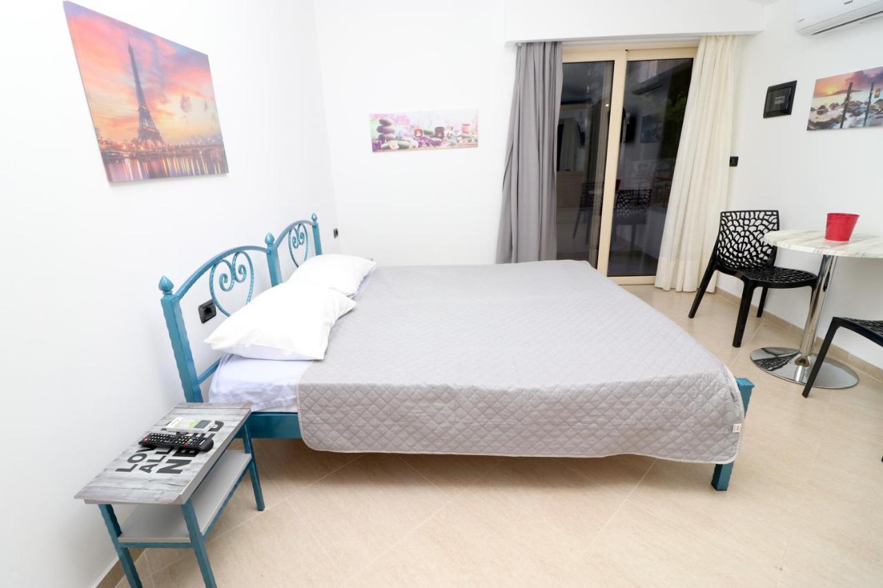 Ildora Qimon Apartment ฮีมาเรอ ภายนอก รูปภาพ